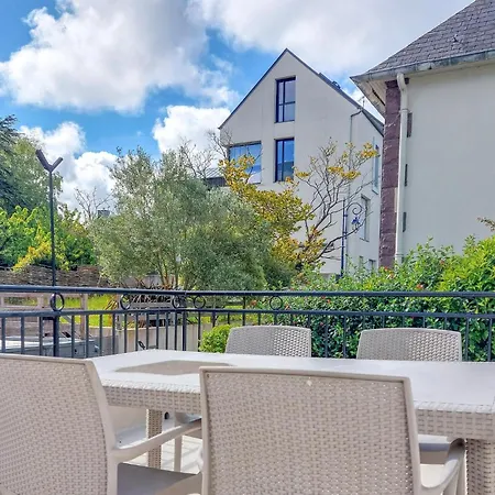 Gorgeous In With Kitchen * Saint-Lunaire